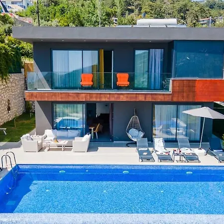 Villa Doga Icerisinde Lueks Rose Kaş